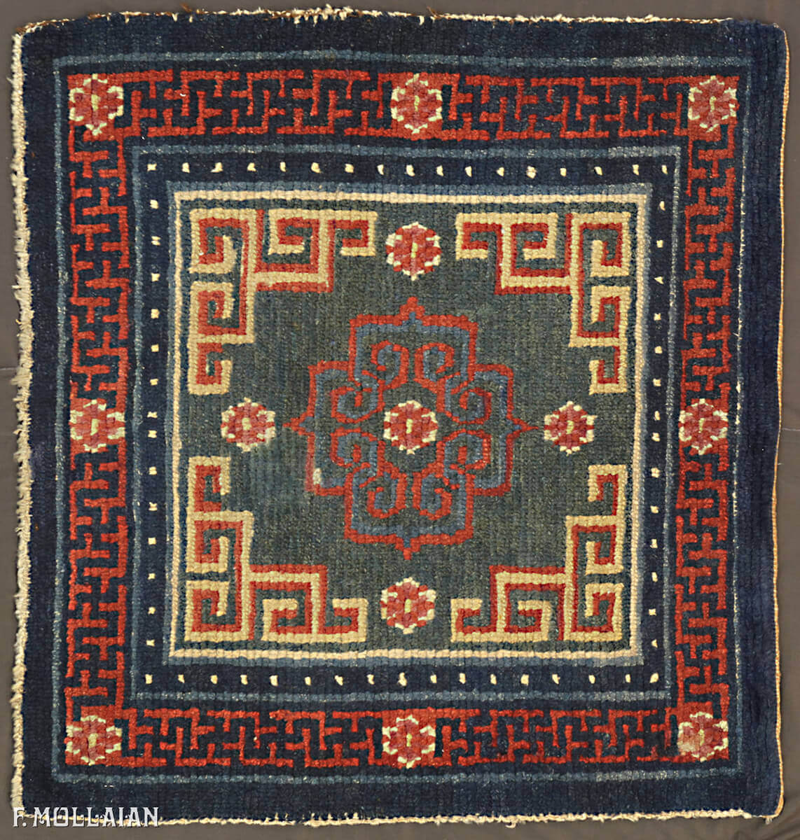قالی آنتیک فرش تبت کد:۸۰۹۰۲۷۰۹